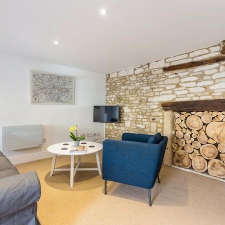 Windrush Villa Burford Exterior photo